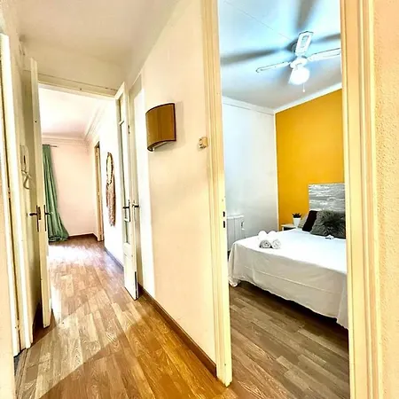 Montjuic Plaça España Apartment, Plaza España
