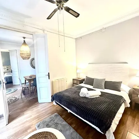 Apartamento Montjuic Plaça España Apartment, Plaza España Barcelona