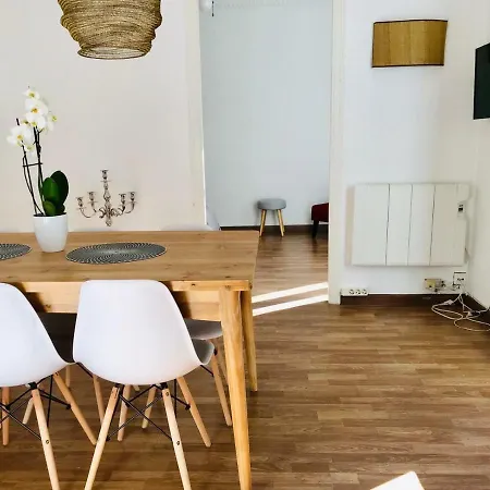 Montjuic Plaça España Apartment, Plaza España *